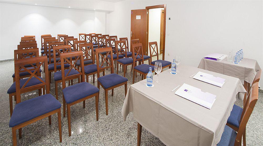 Duerming Longoria Plaza Hotel Oviedo Afaceri foto